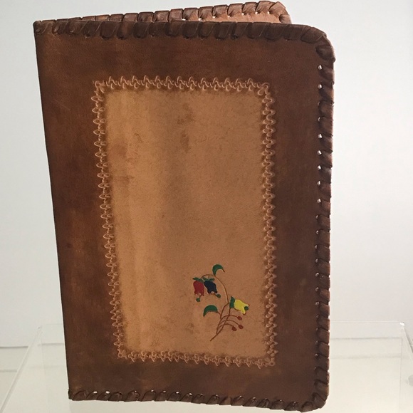 Hand Tooled LeatherBi-Fold Passport Documents Holder w/Compartments - VTG- NEW